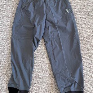 Level Six Rain Pants Size Large Grey. Pants tha keep the rain out.